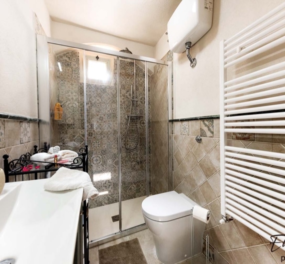 bathroom-comfort-holiday-house-morrona-terricciola-tuscany