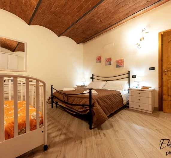 bedroom-extra-bed-bebé-holiday-house-palaia-tuscany