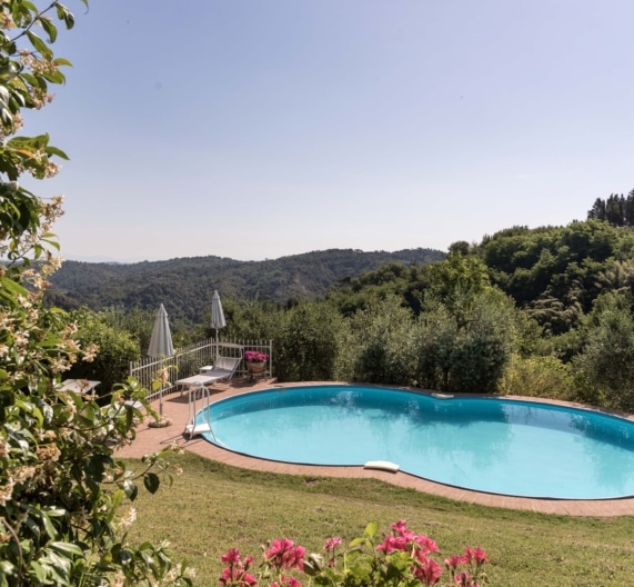 casa-gelsomino-garden-pool-relax-holiday-house-palaia-tuscany