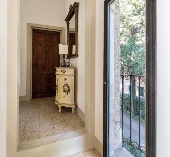 first-floor-holiday-house-usigliano-lari-tuscany