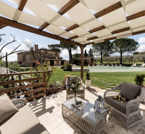 gazebo-tasting-wine-holiday-house-terricciola-tuscany