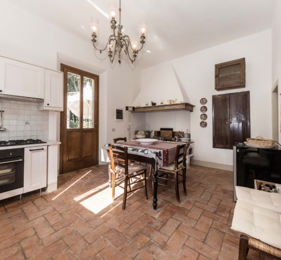 kitchen-holiday-house-usigliano-lari-tuscany