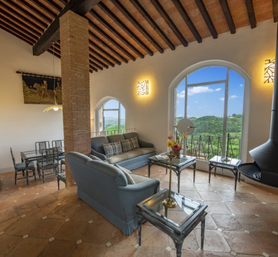 livingroom-holidays-house-view-tuscany