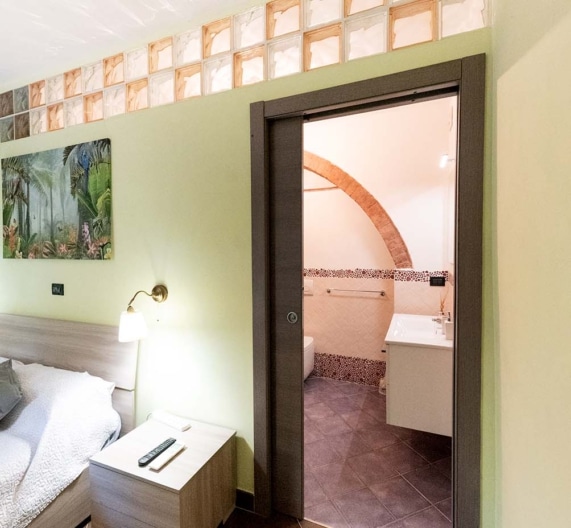 private-bathroom-holiday-house-toscana