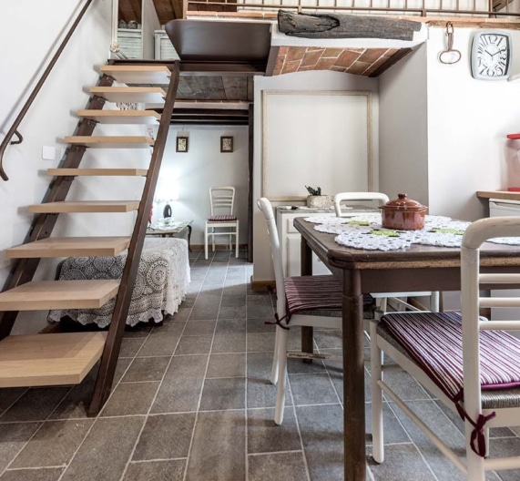 stairs-loft-holiday-house-soianella-terriccola-tuscany