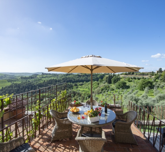 terrace-view-holidays-house-castelfalfi-toscana
