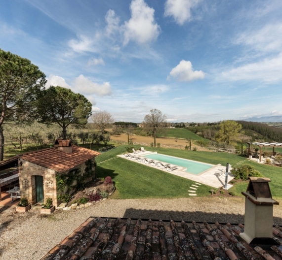 view-pool-holiday-house-terricciola-tuscany